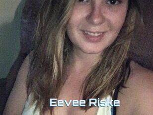 Eevee_Riske