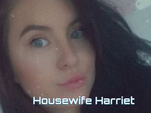 Housewife_Harriet