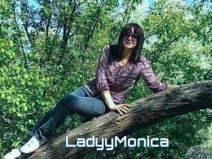 LadyyMonica