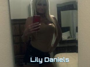 Lily_Daniels