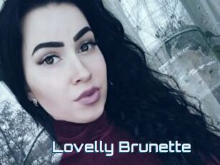 Lovelly_Brunette