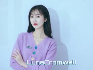 LunaCromwell