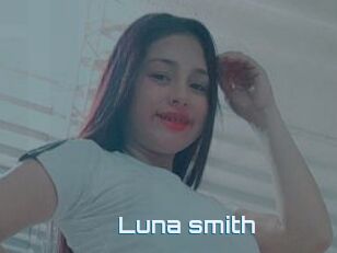 Luna_smith