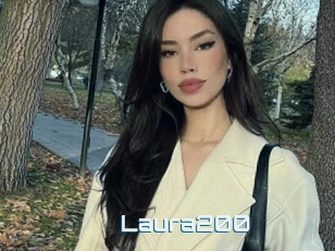 Laura200