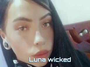 Luna_wicked