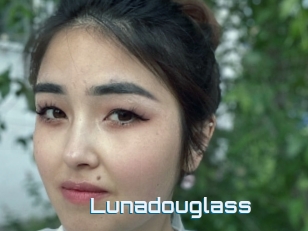 Lunadouglass