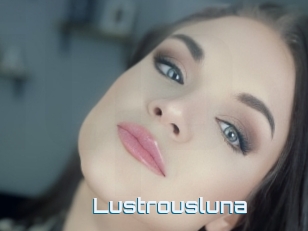 Lustrousluna