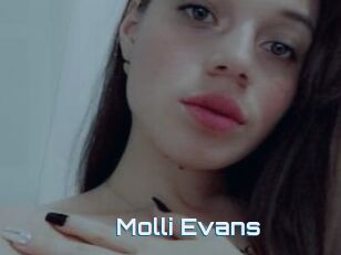 Molli_Evans