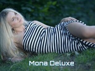 Mona_Deluxe_