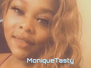 MoniqueTasty