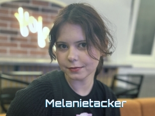 Melanietacker