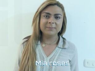 Mia_roses