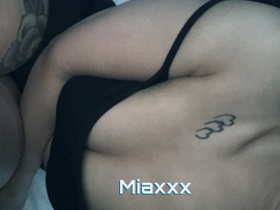 Miaxxx