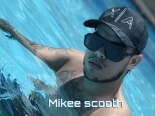 Mikee_scooth