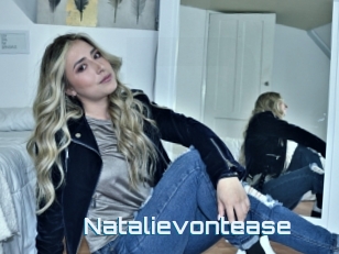 Natalievontease