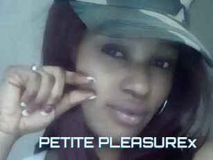 PETITE_PLEASUREx