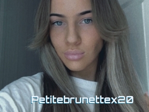 Petitebrunettex20