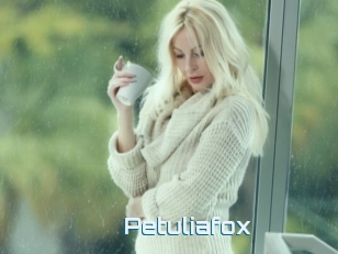 Petuliafox