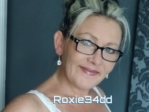 Roxie34dd