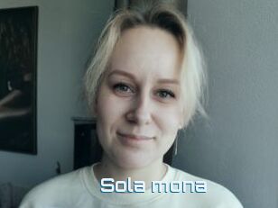 Sola_mona