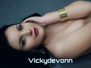 Vickydevonn